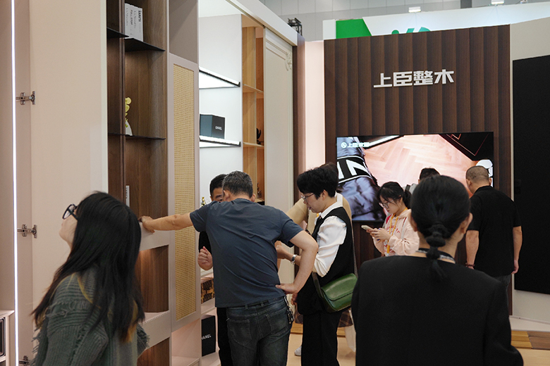 博览会004.jpg
